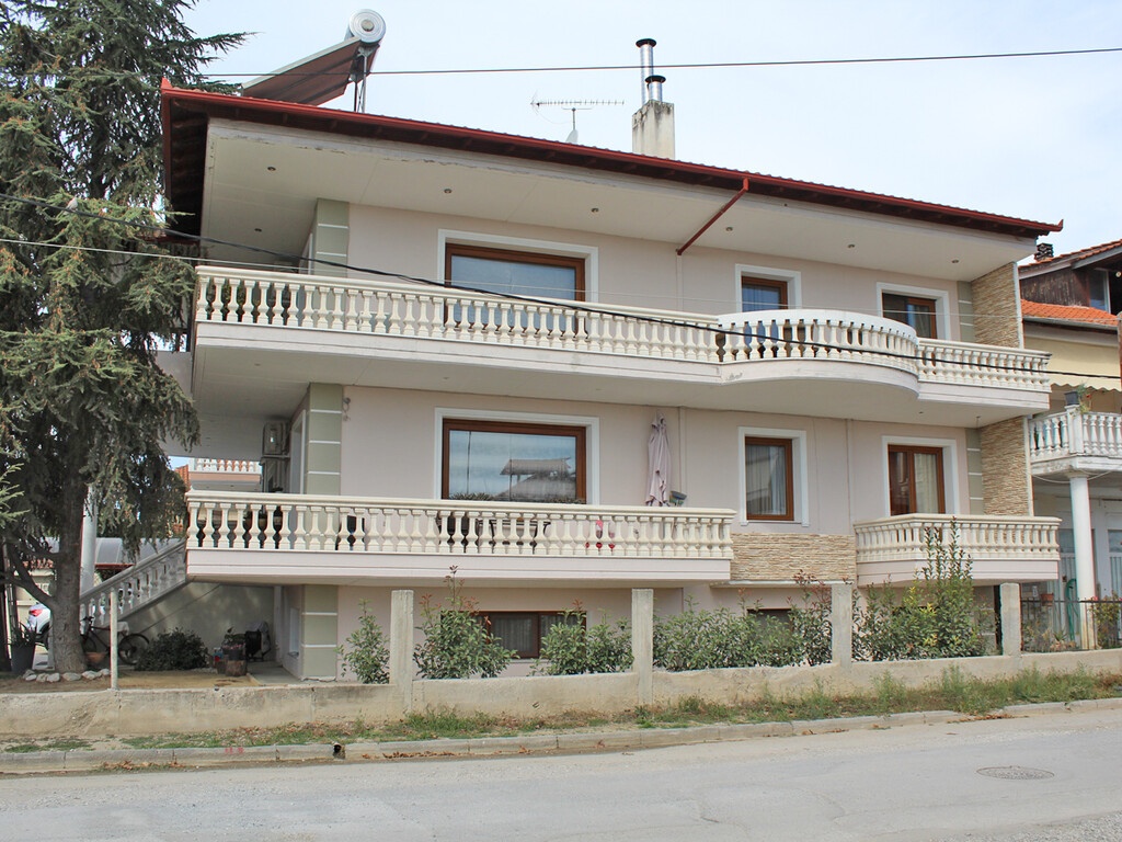 1 - beach walk house for sale in kallithéa central macedonia greece