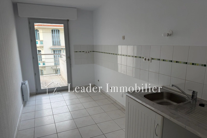 2 - apartment for sale in antibes alpes-maritimes france