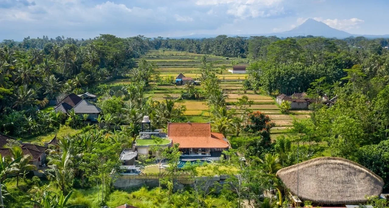 1 - продажа villa gianyar bali индонезия