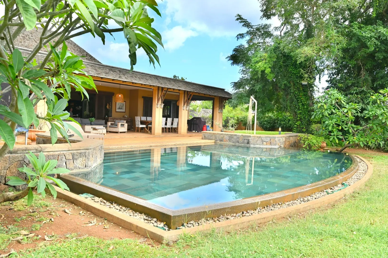 2 - villa for sale in tamarin rivière noire mauritius
