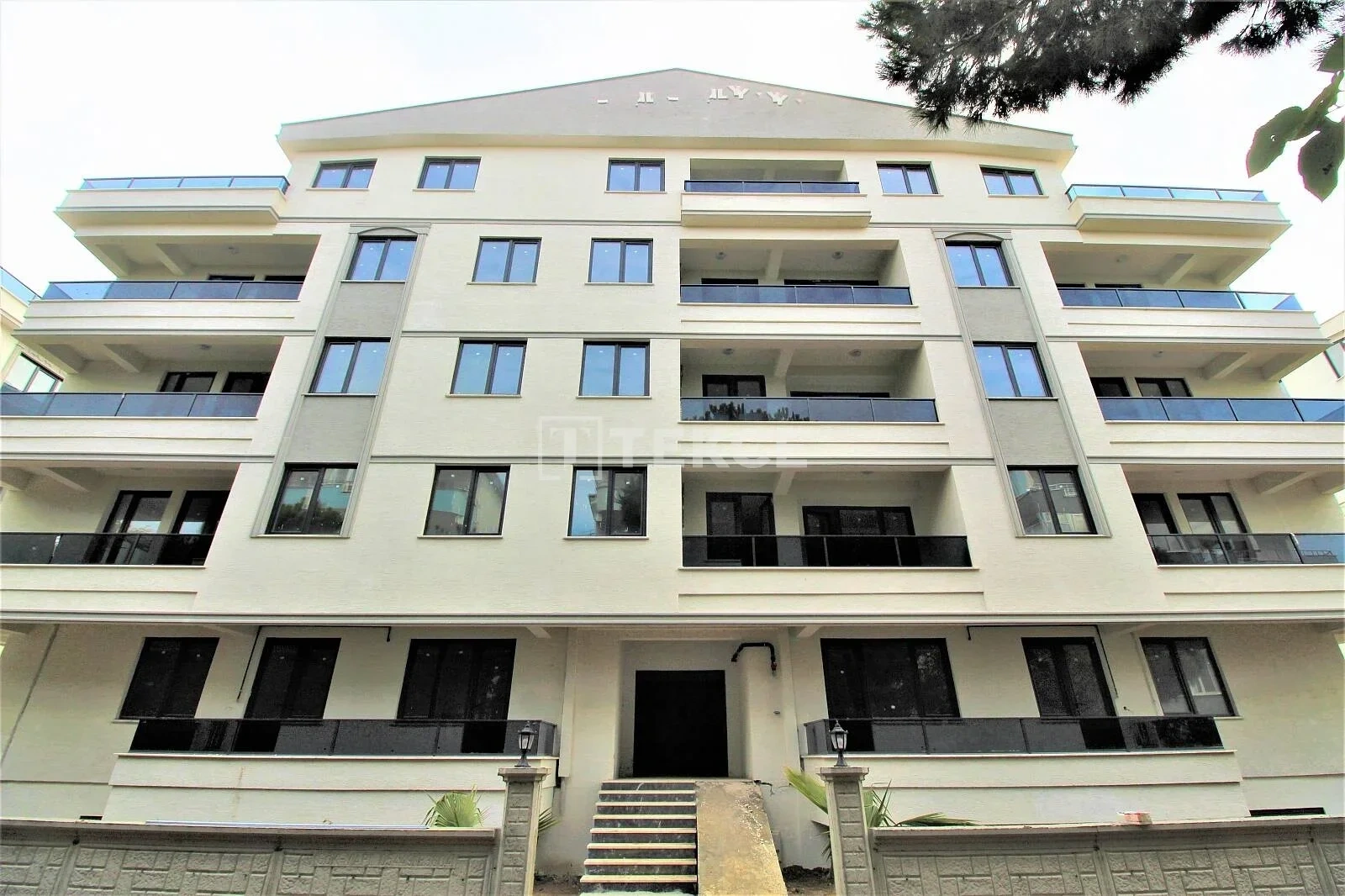 2 - venta apartamento a pie de playa cinarcik yalova turquía
