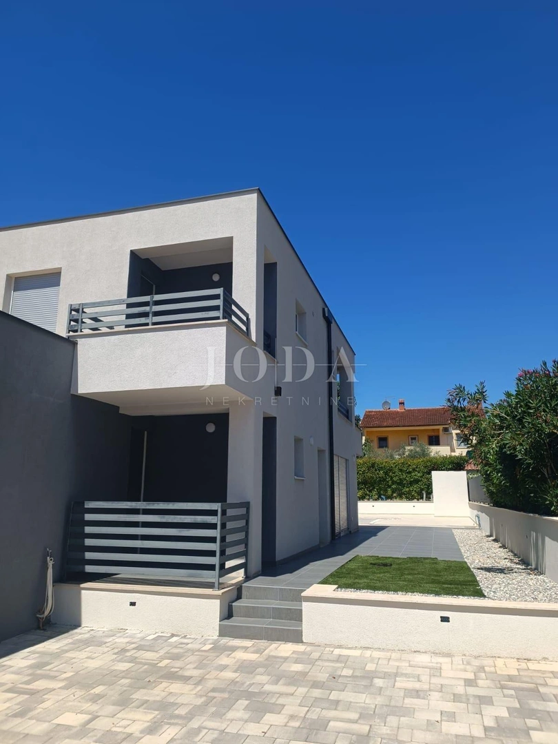 1 - vente maison novigrad istrie croatie