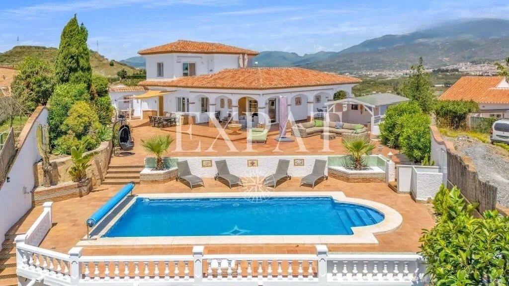 1 - sea view house for sale in almayate andalusia spain