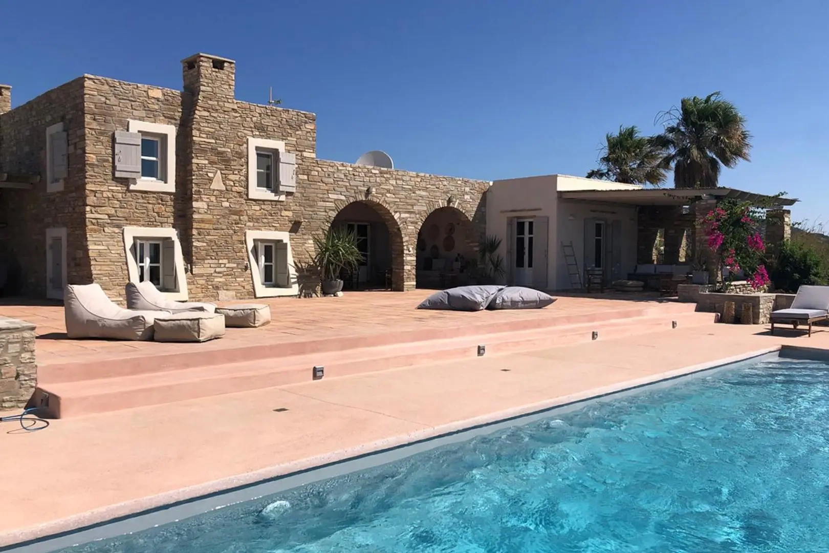2 - vente maison pieds dans l'eau antiparos - cyclades egée méridionale grèce