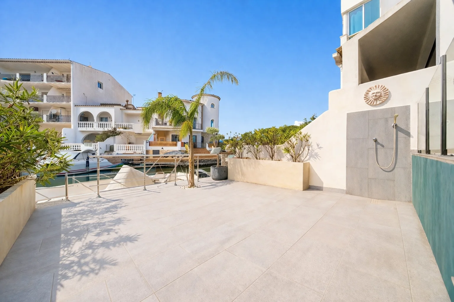 2 - verkauf haus empuriabrava katalonien spanien