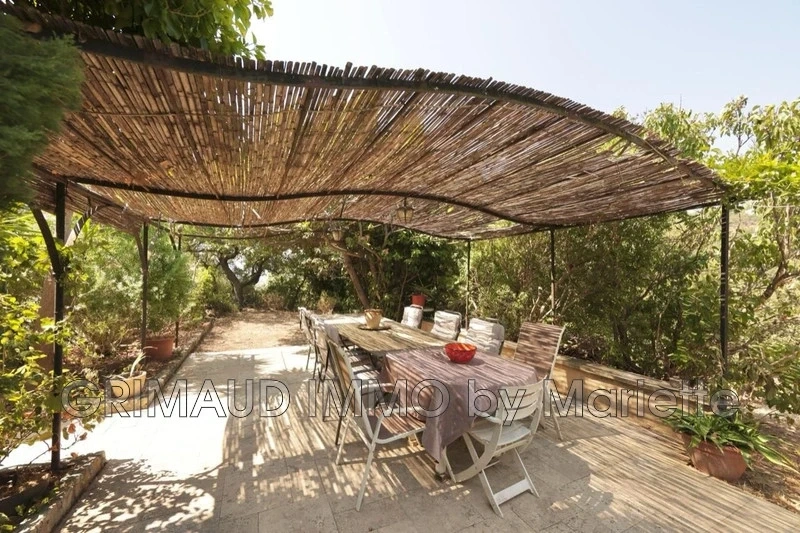 2 - venta casa grimaud var francia