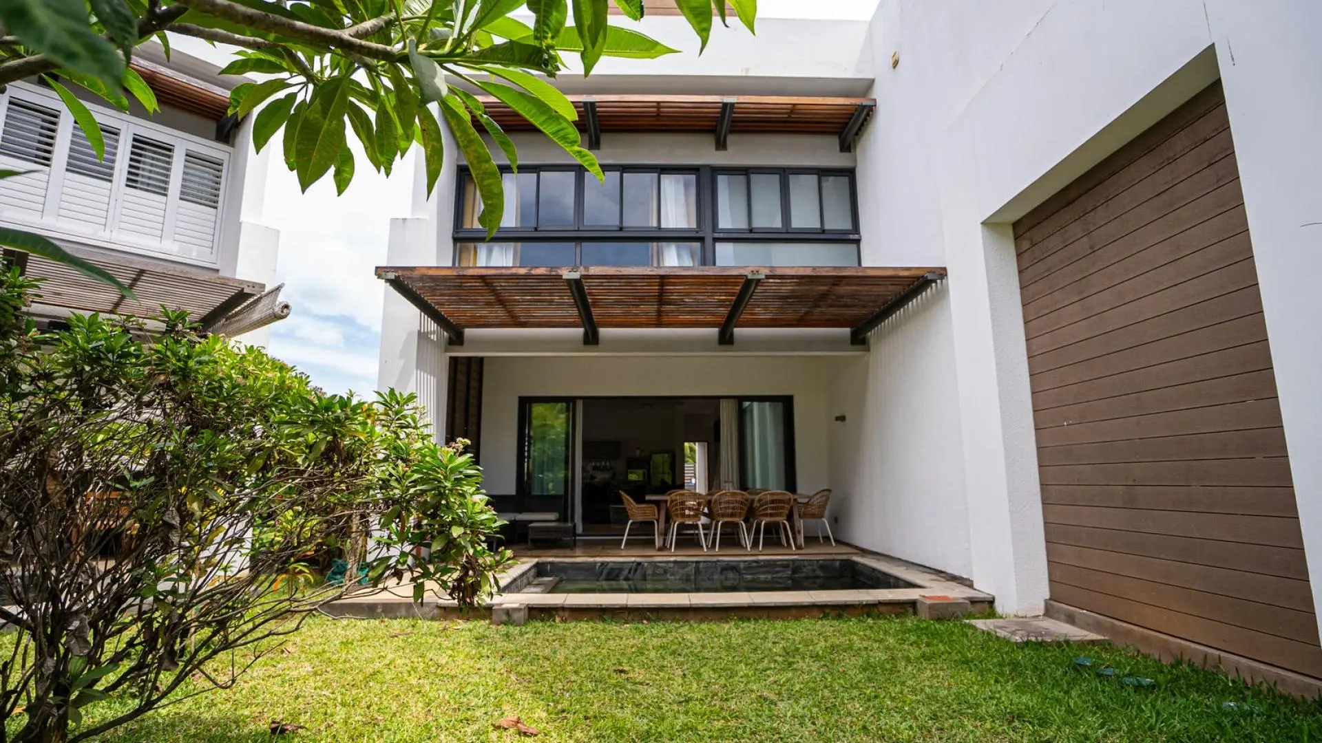 2 - vente appartement plage à pied rivière noire rivière noire île maurice