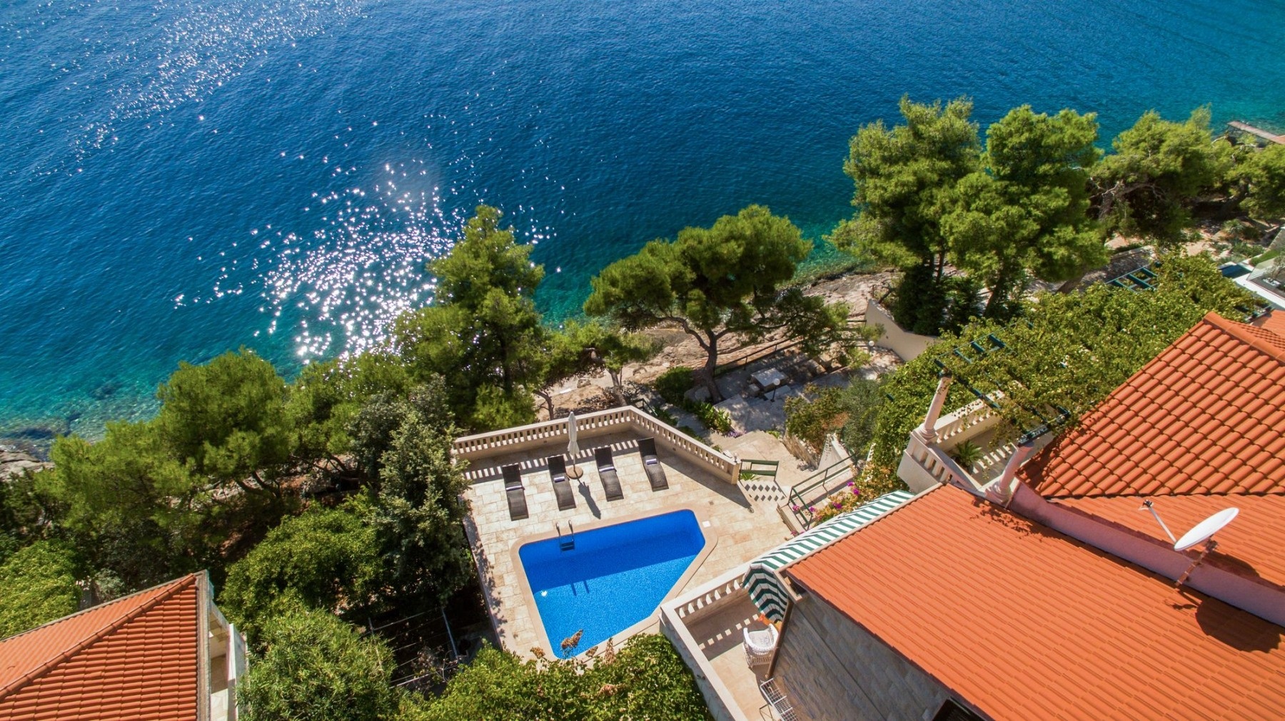 1 - waterfront house for sale in brač split-dalmatia croatia