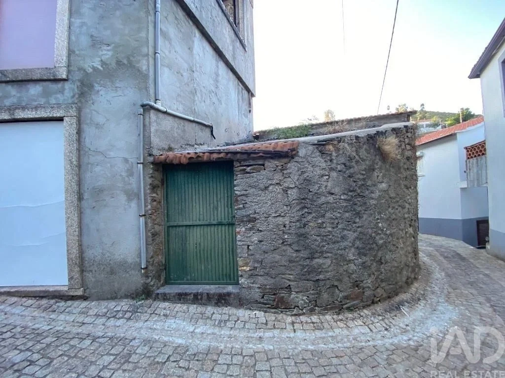 2 - vente maison pampilhosa da serra région centre portugal