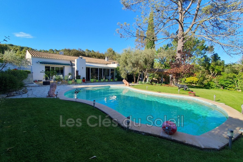 1 - venta casa solliès-toucas var francia