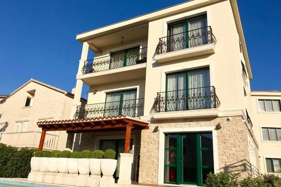 2 - venta casa vista al mar rogoznica šibenik-knin croacia