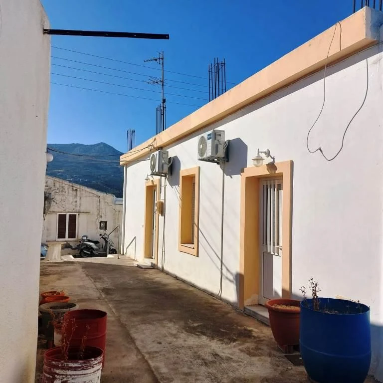 Casa com 1 quarto