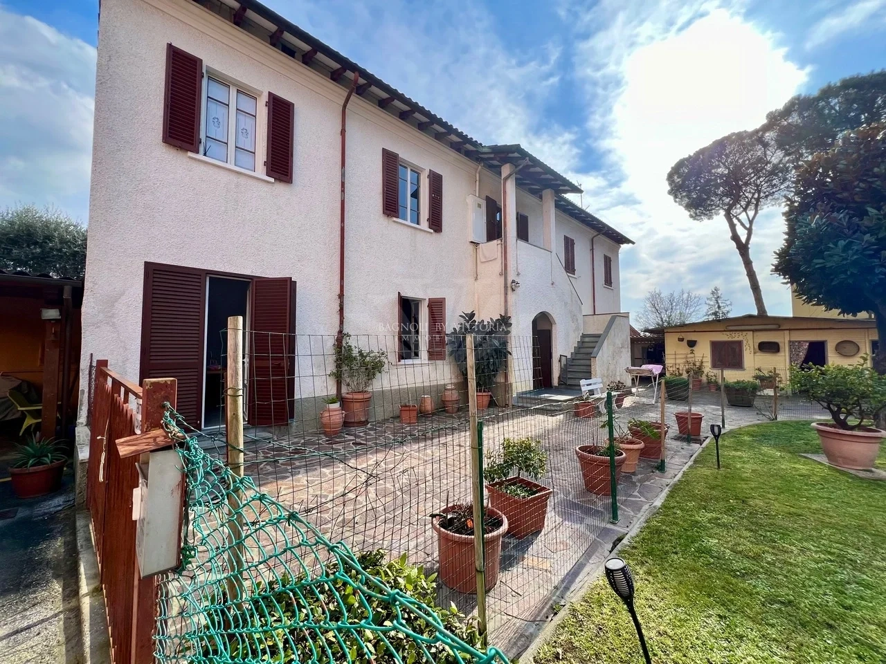 2 - venta casa pietrasanta toscana italia