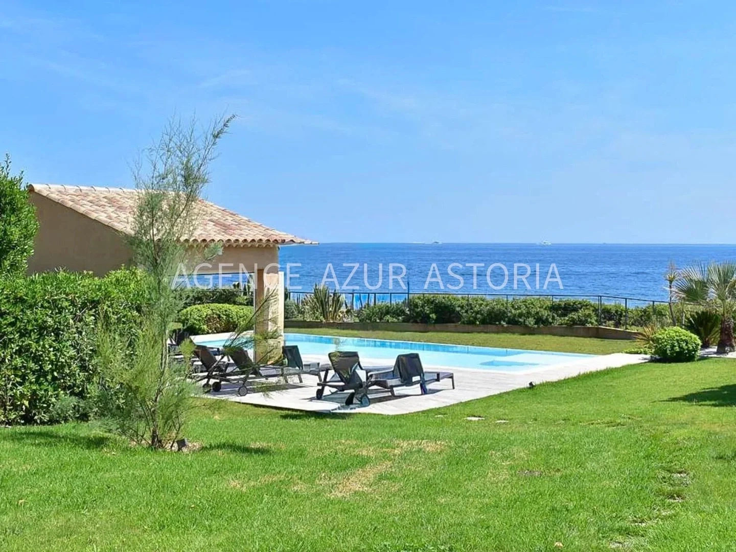 2 - waterfront villa for sale in les issambres var france