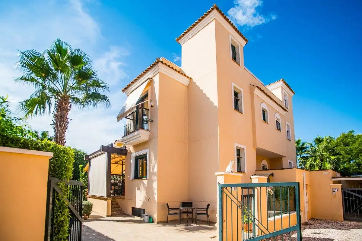 2 - villa for sale in torrevieja - costa blanca valencian community spain