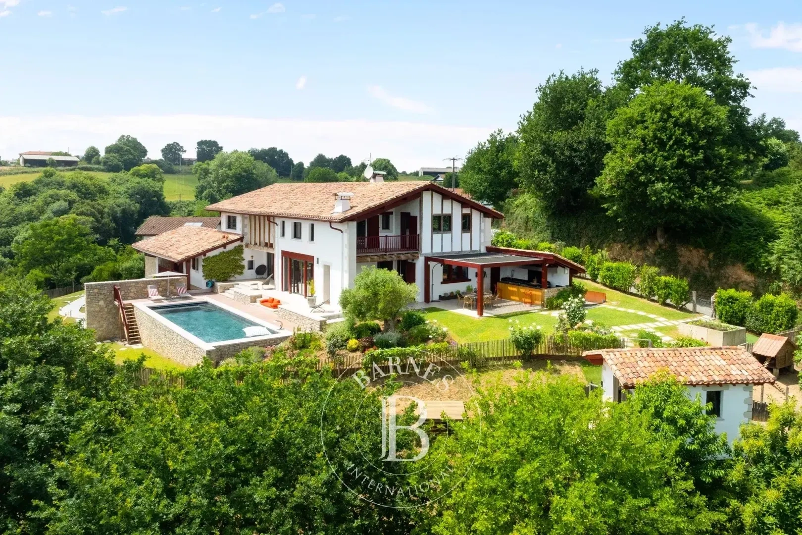 1 - verkoop huis hasparren - côte basque pyrénées-atlantiques - côte basque frankrijk