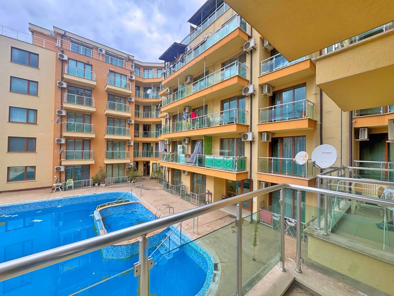 1 - venda apartamento a praia ao pé sunny beach burgas bulgária