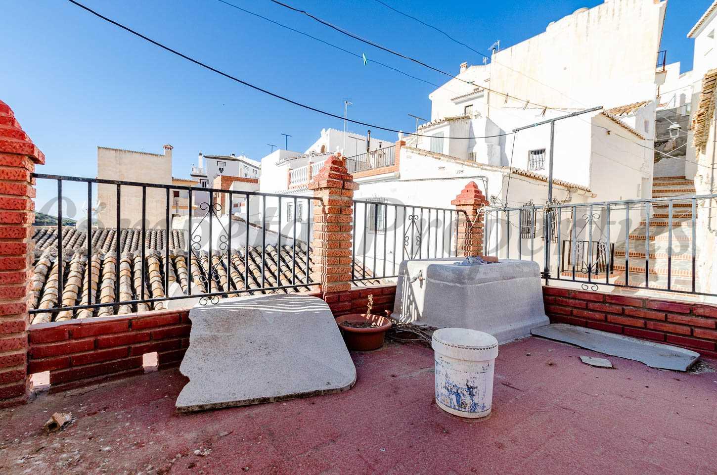 2 - vente maison sedella andalousie espagne