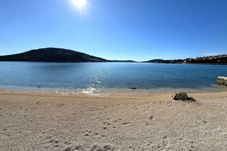 1 - verkauf haus meerblick rogoznica šibenik-knin kroatien