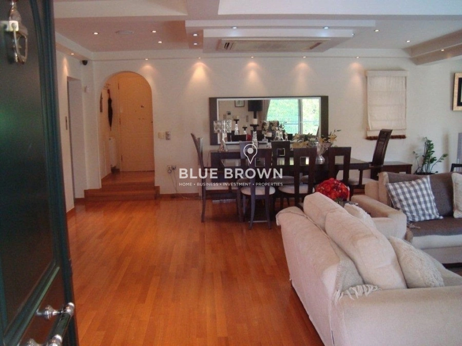 2 - beach walk house for sale in lagonísi attica greece