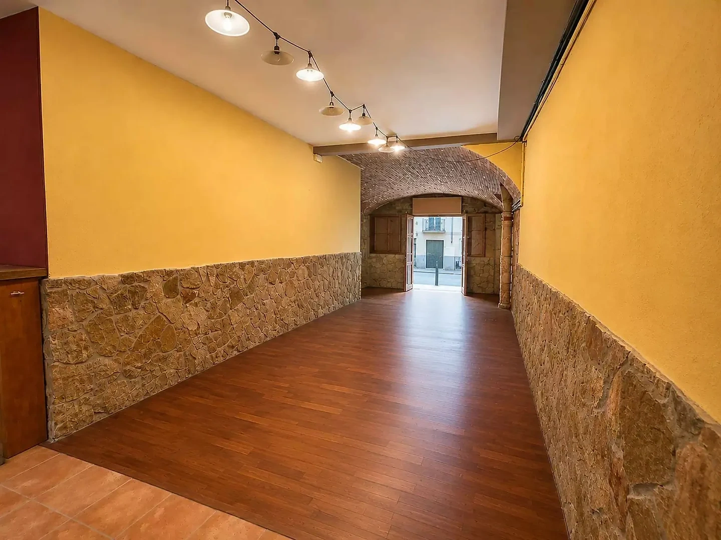 1 - продажа коммерция palamos каталония испания