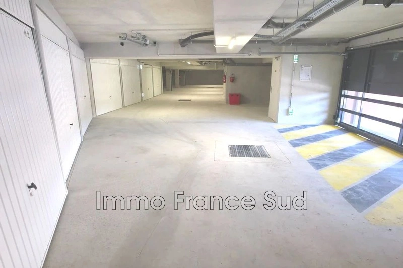 2 - apartment for sale in la garde-freinet var france