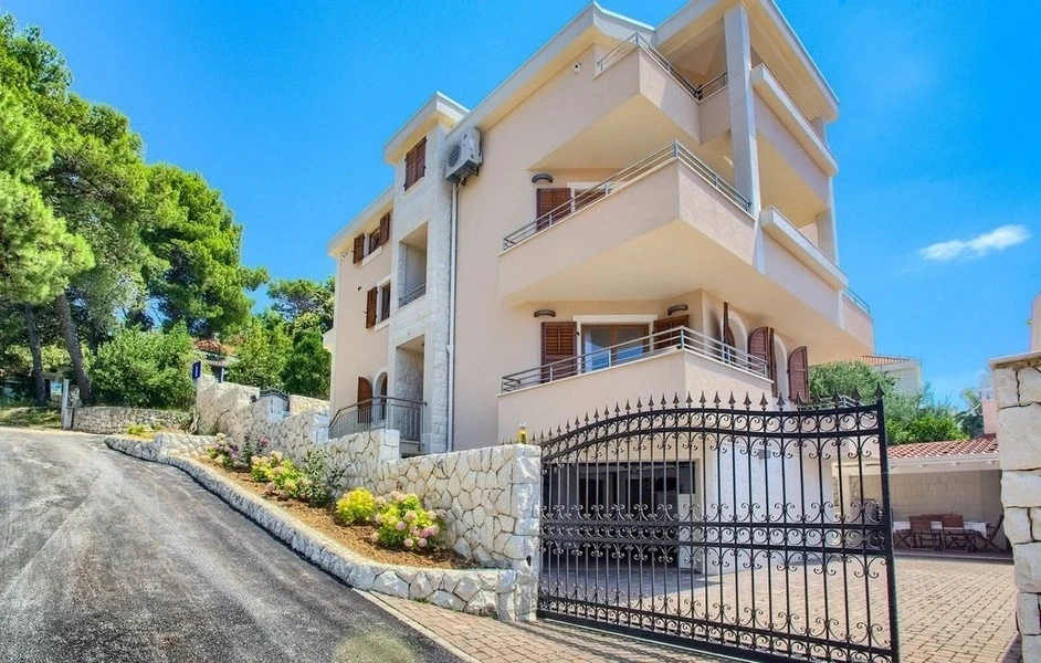 2 - venda edifício vista de mar ciovo split-dalmácia croácia
