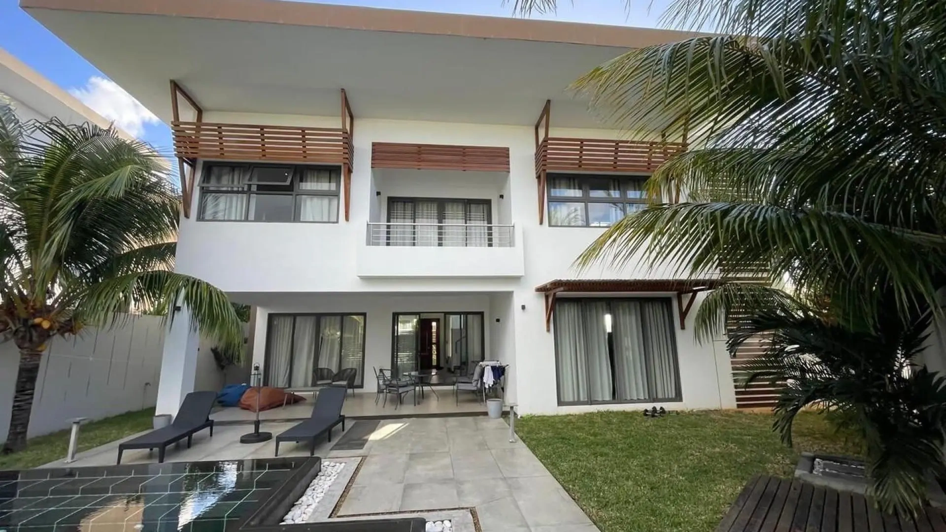 2 - villa for sale in grand baie rivière du rempart mauritius