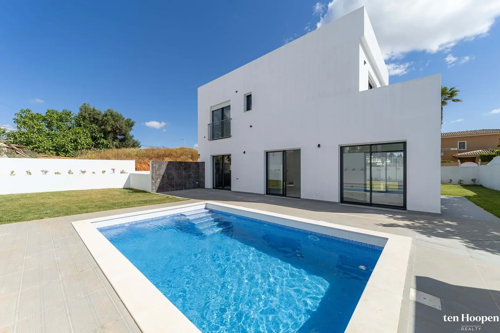 2 - house for sale in lagos algarve portugal