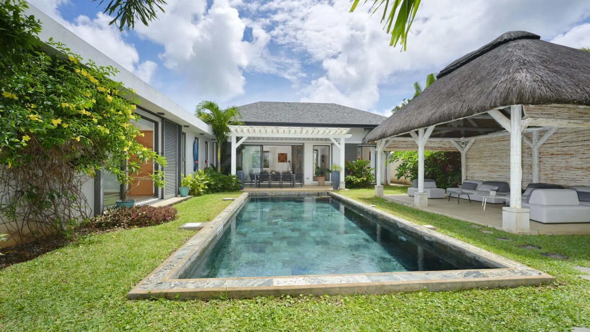 1 - villa for sale in grand baie rivière du rempart mauritius