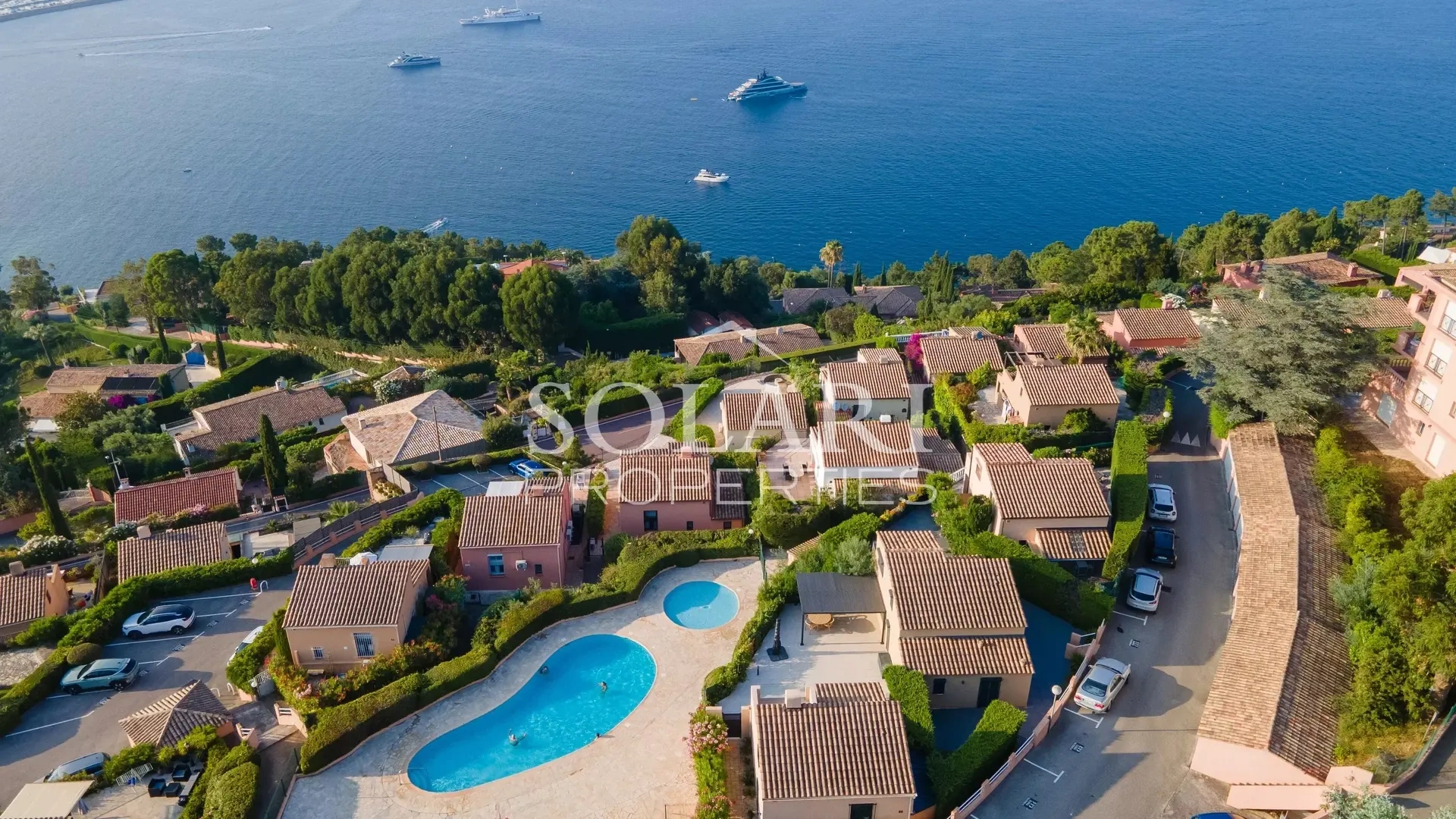 2 - location vacances maison vue mer théoule-sur-mer alpes-maritimes france