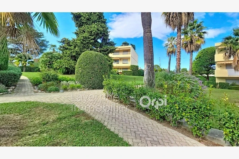 1 - vente appartement plage à pied juan les pins alpes-maritimes france