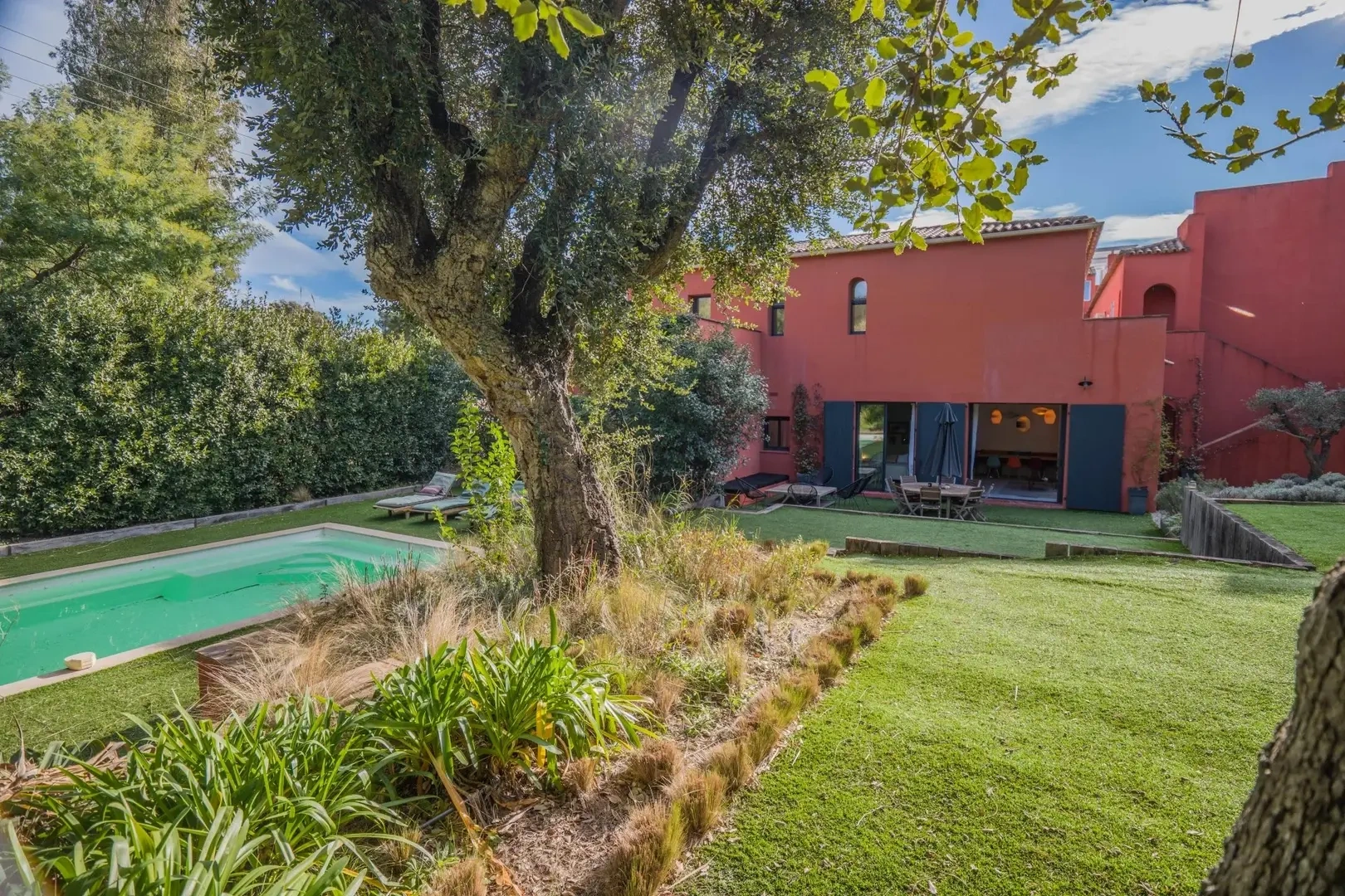 2 - verkoop huis grimaud var frankrijk