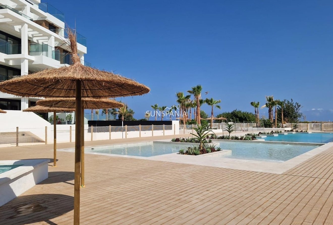 2 - vente appartement pieds dans l'eau denia - costa blanca communauté valencienne espagne