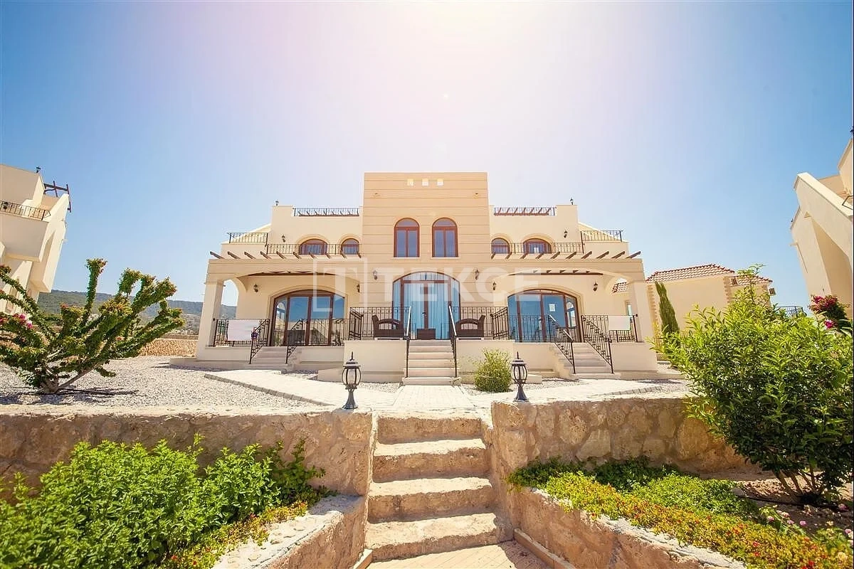 2 - venta casa vista al mar girne kyrenia chipre
