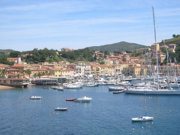 2 - apartment for sale in porto azzurro - elba island tuscany italy