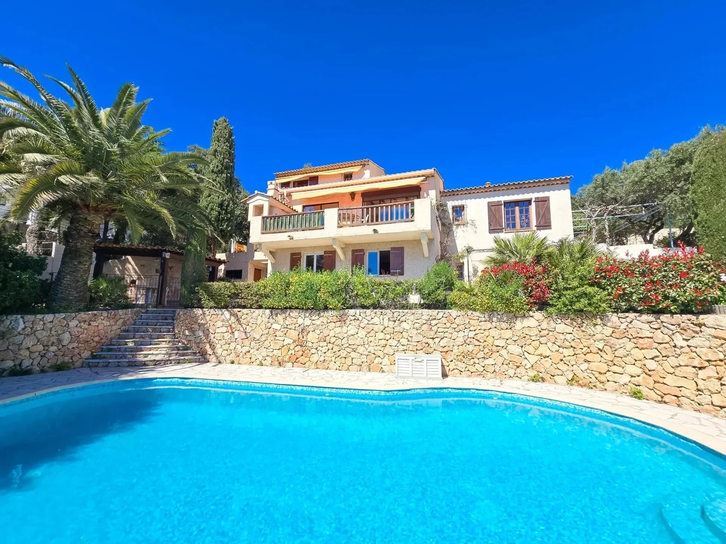 1 - venta casa vista al mar les issambres var francia