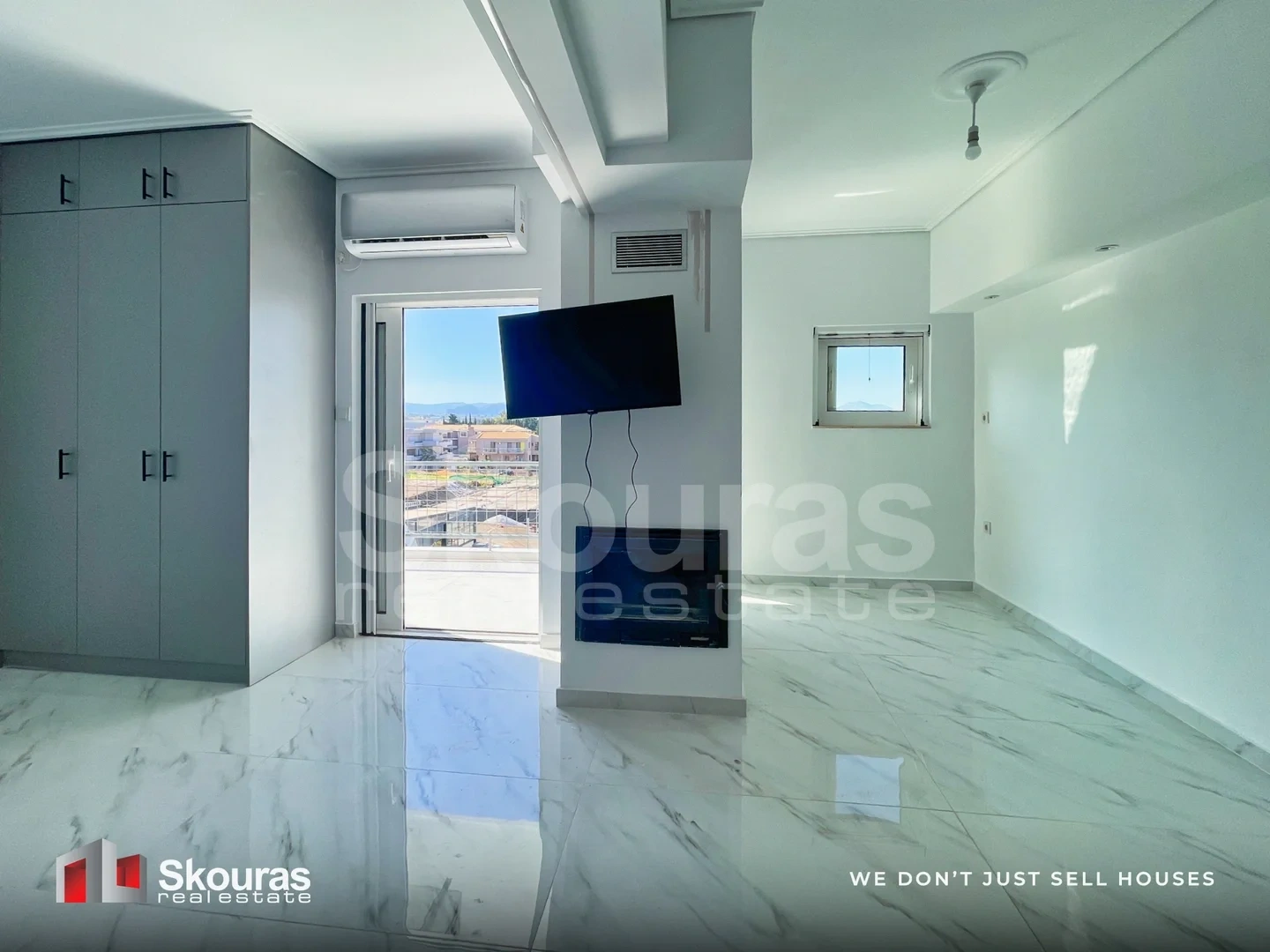 1 - venta apartamento frente al mar loutraki-perachora peloponeso grecia