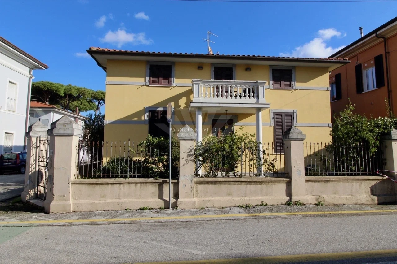 1 - venda casa pietrasanta toscana itália