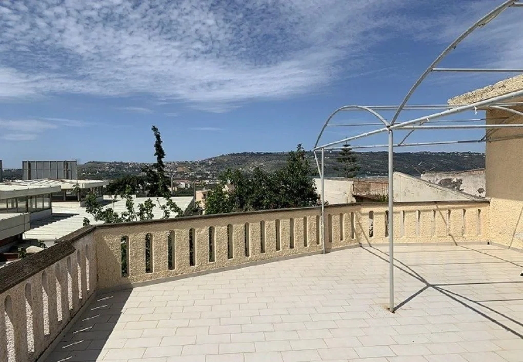2 - продажа коммерция chania крит греция