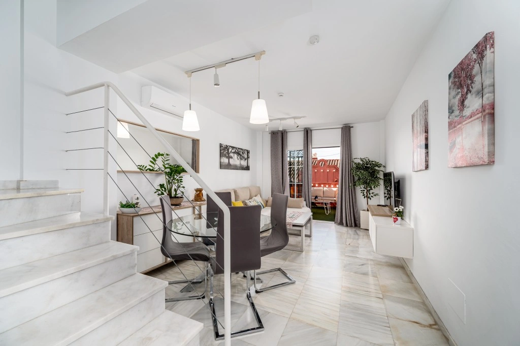 2 - venta casa nerja andalucía españa