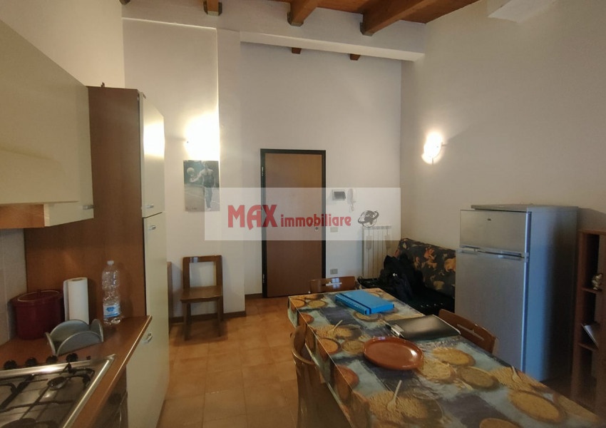 2 - verkauf wohnung monteciccardo marken italien