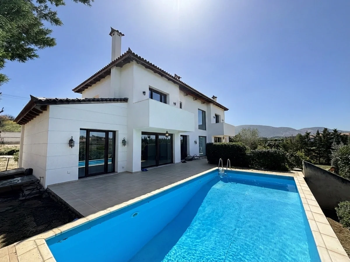1 - vente maison porto rafti attique grèce