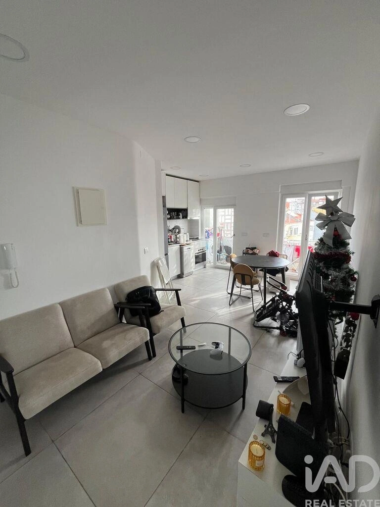 2 - apartment for sale in lisbon lisbon region portugal