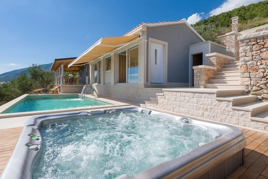 2 - vente maison vue mer bol split-dalmatie croatie