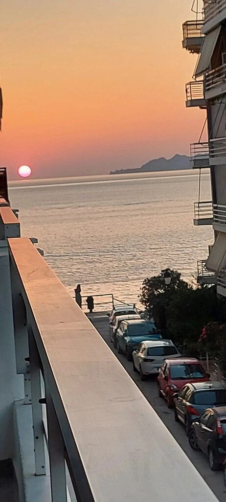 1 - verkoop appartement uitzicht op zee loutráki crete griekenland