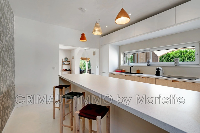 2 - verkoop huis strand to voet grimaud var frankrijk