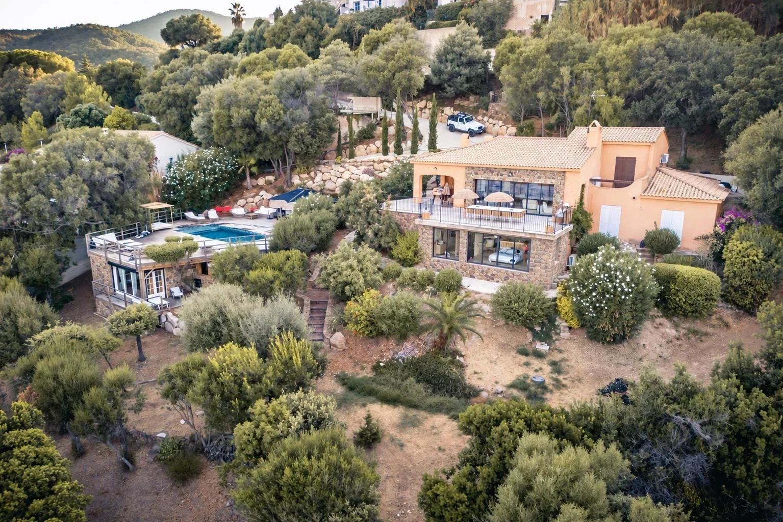 1 - vente propriété pieds dans l'eau sari-solenzara corse (du-sud) france