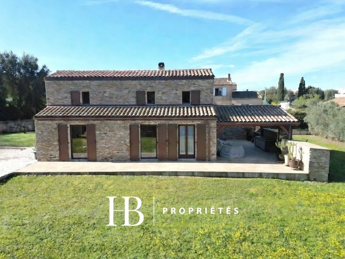 2 - venta casa six fours les plages var francia