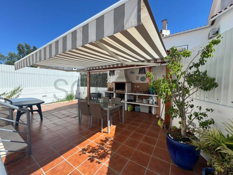 1 - venda casa amora região de lisboa portugal